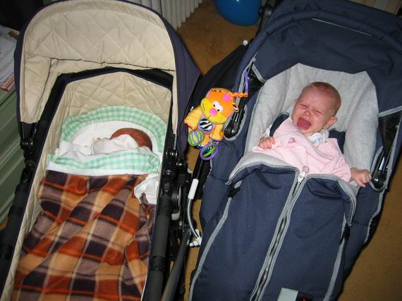 Saskia op bezoek bij haar nieuwe vriendje Oscar Oskam. Ze moet nog even wennen ;)