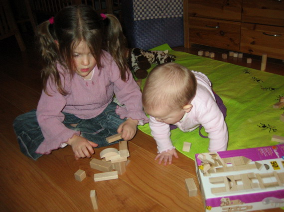 Met de blokken spelen met Ilva