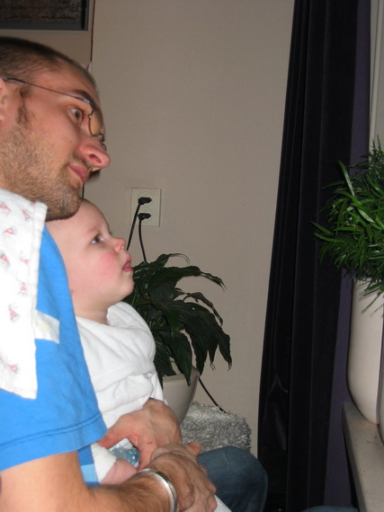 Samen met papa naar vuurwerk kijken. Gelukkig nieuwjaar!