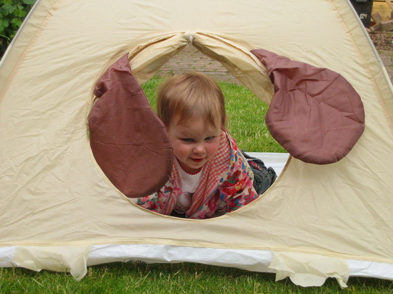 Sas in d'r mooie 'woef woef'-tent