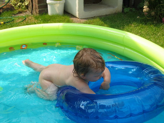 Warm hè. Gelukkig heb ik mijn badje