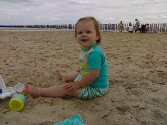 Op het strand in Breskens. Toen niet zoveel zon, verder wel