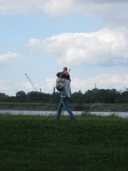 Zit daar nog een papa verstopt onder die meisjes?