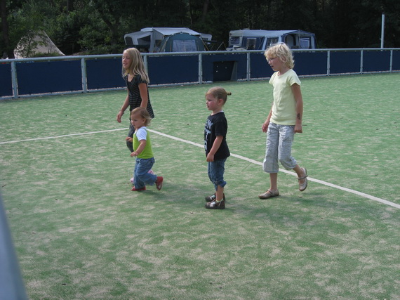 Voetballen met Ivy en Marinthe