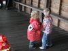 Saskia en Finn zijn dikke vriendjes in de Burgers Zoo